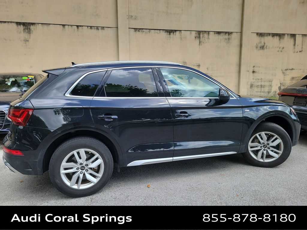 Certified 2023 Audi Q5 2.0T Premium w/ Convenience Package image 15