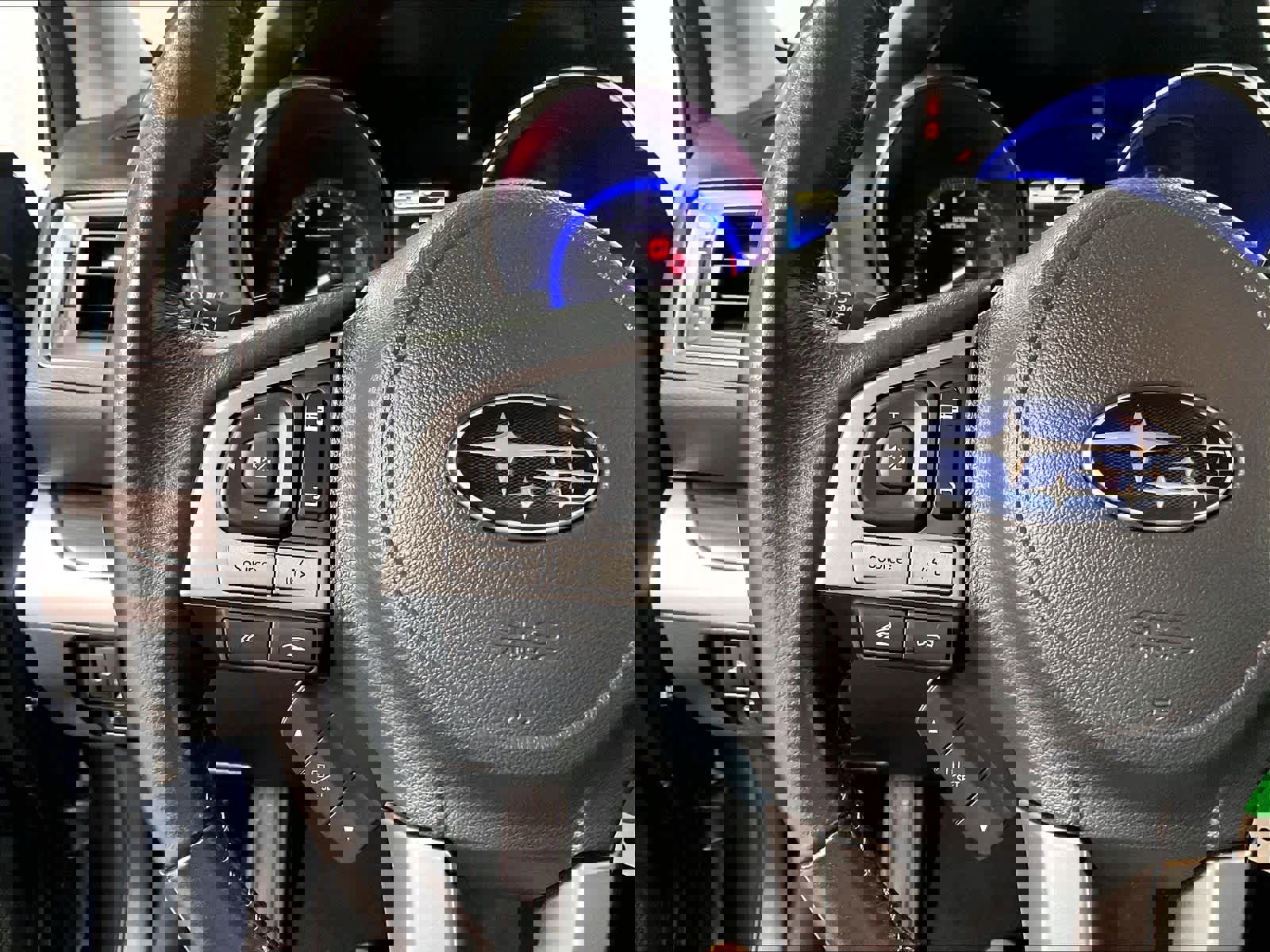 Used 2016 Subaru Legacy 3.6R Limited image 22