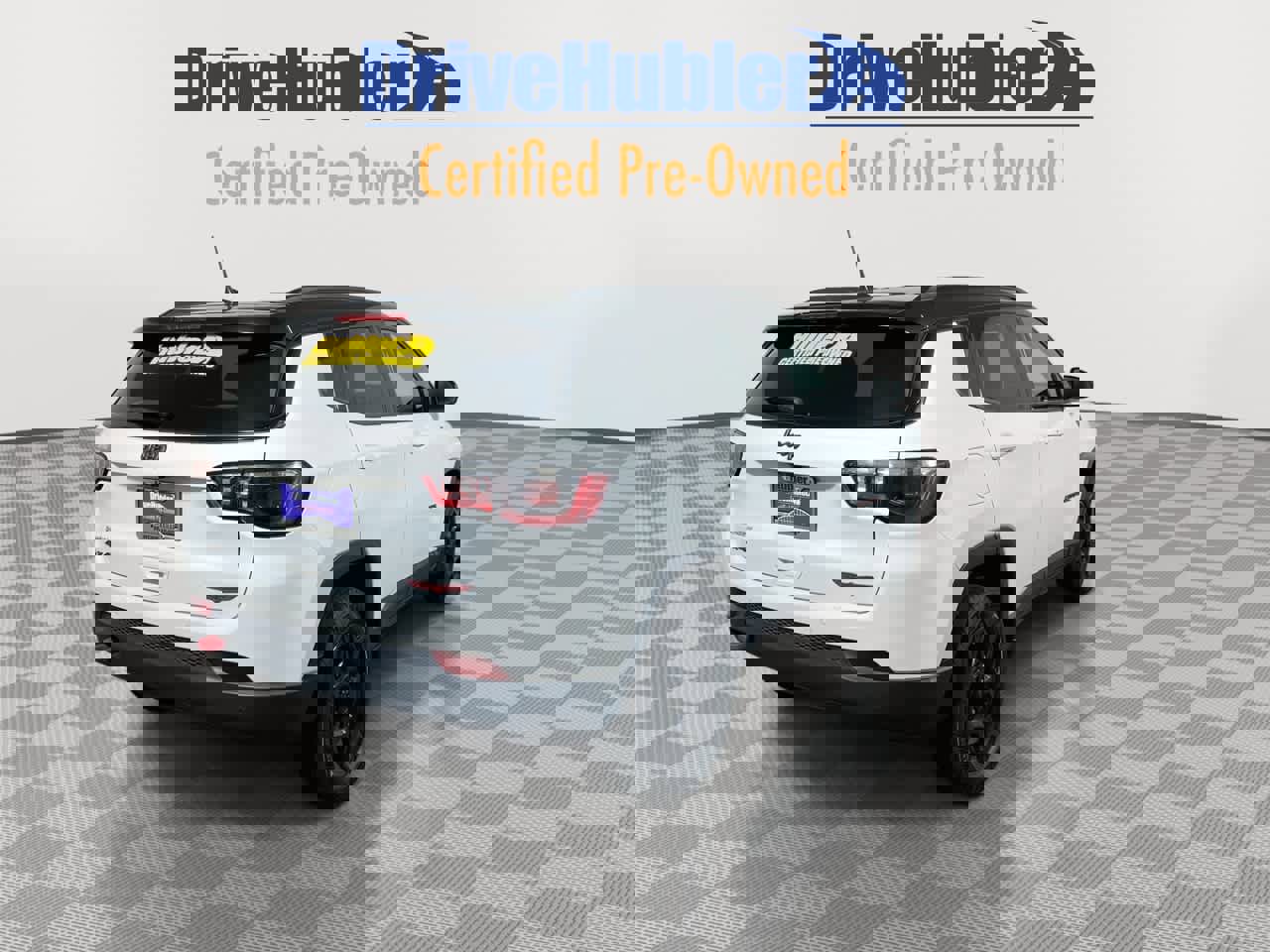 Used 2023 Jeep Compass Trailhawk image 2