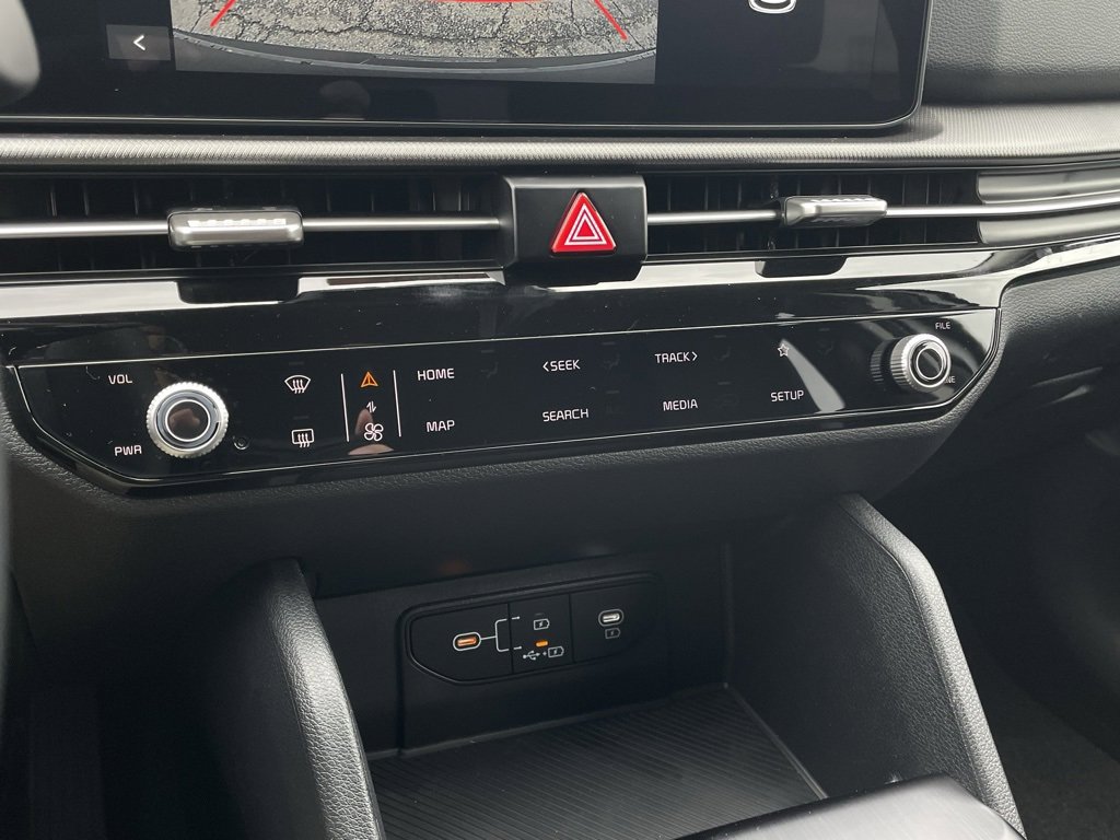 New 2026 Kia Sportage LX image 18