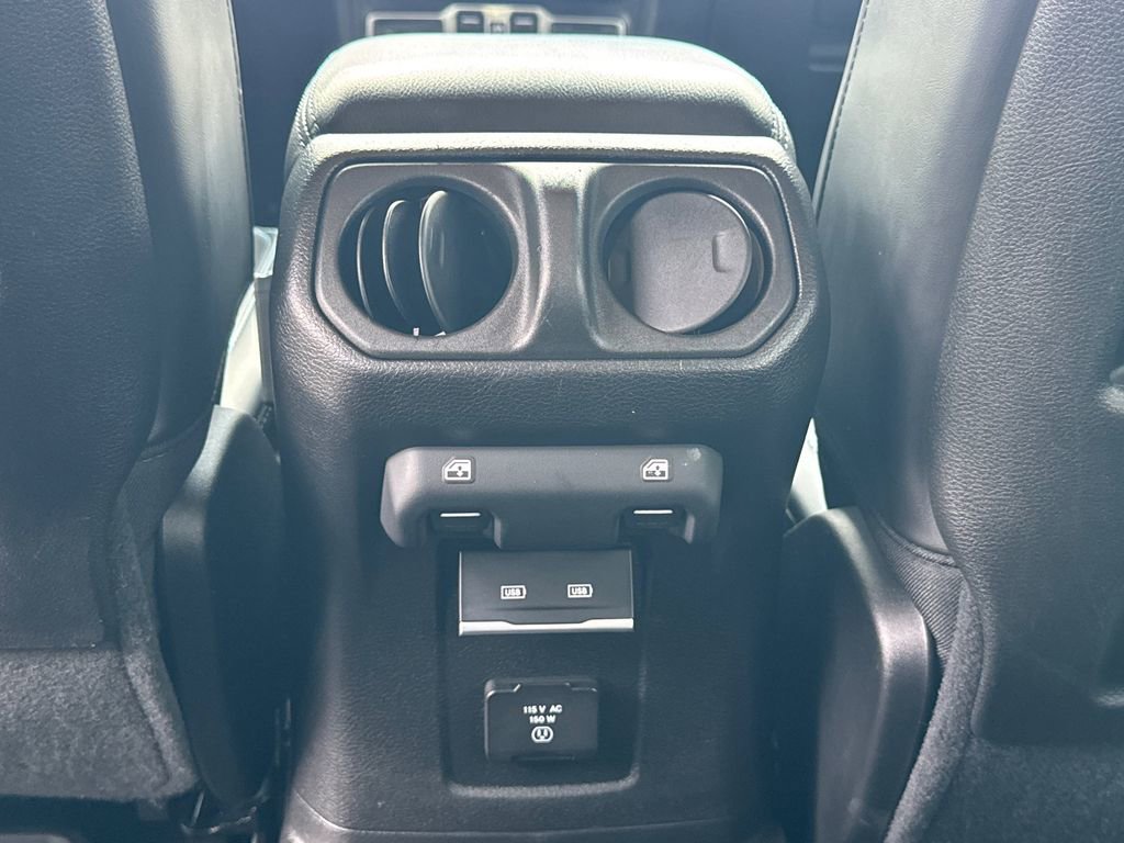 Used 2024 Jeep Wrangler High Altitude AWD/4WD image 25