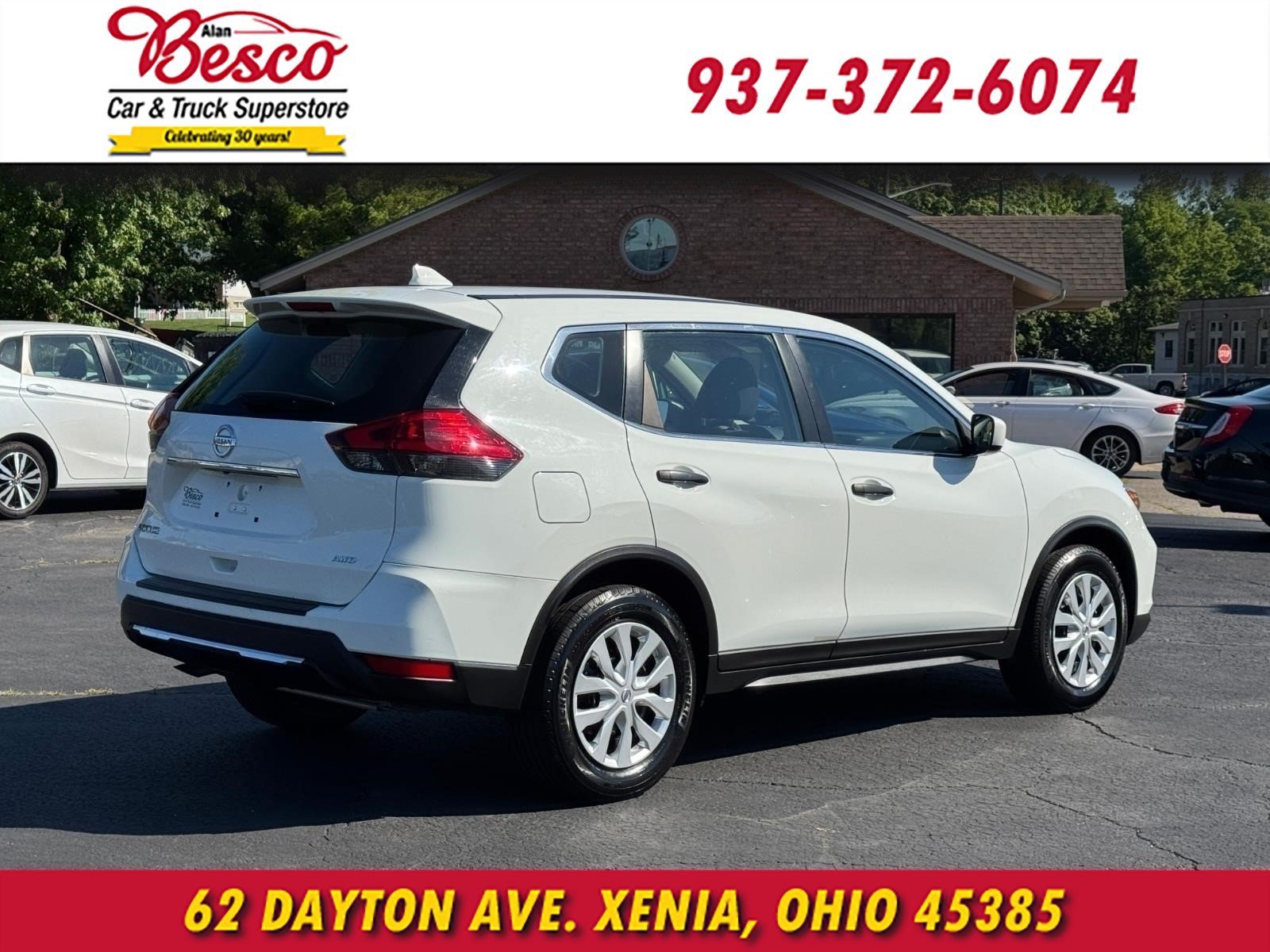Used 2017 Nissan Rogue S AWD/4WD image 4