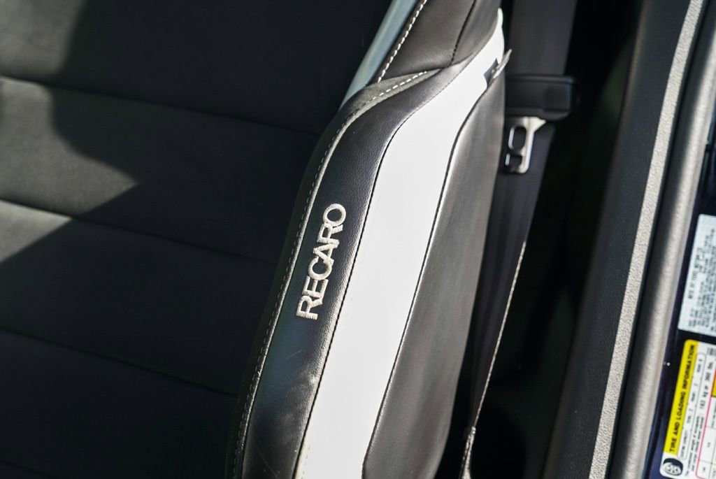 Used 2021 Ford Mustang Shelby GT500 w/ Carbon Fiber Track Pack RWD image 40