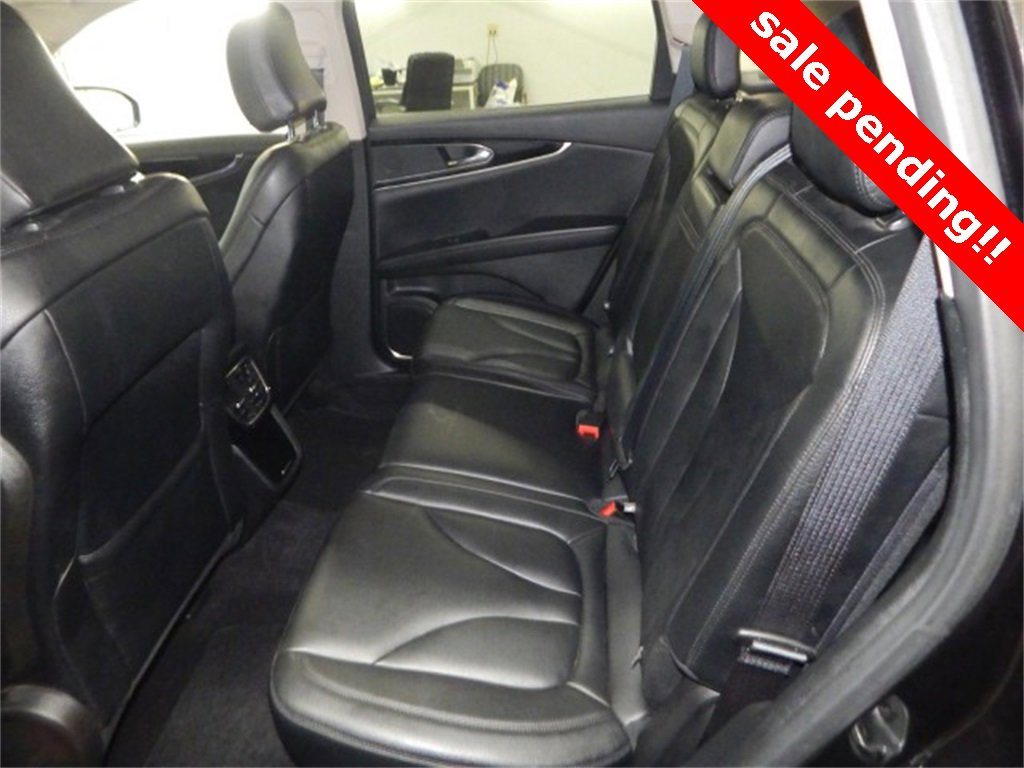 Used 2023 Lincoln Nautilus AWD w/ Premium Package image 11