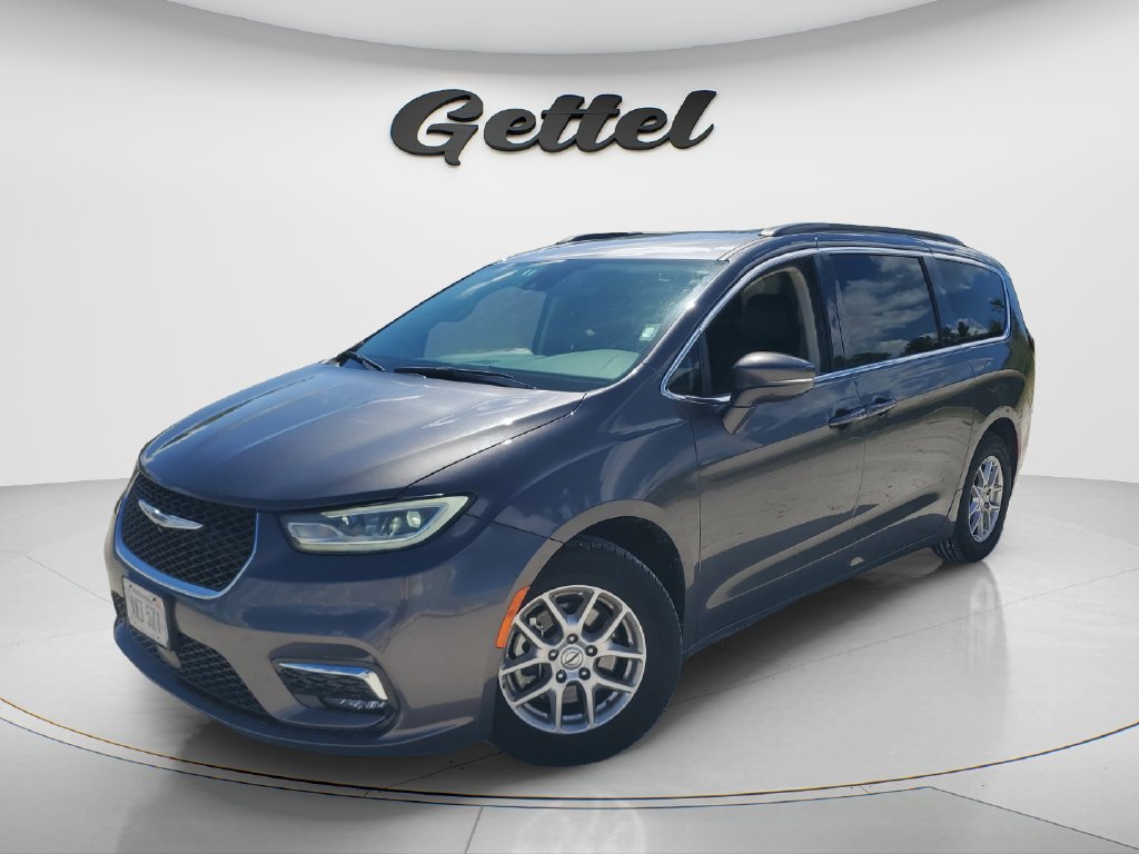 Used 2022 Chrysler Pacifica Touring-L