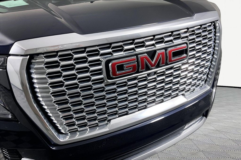 Certified 2023 GMC Yukon Denali AWD/4WD image 30