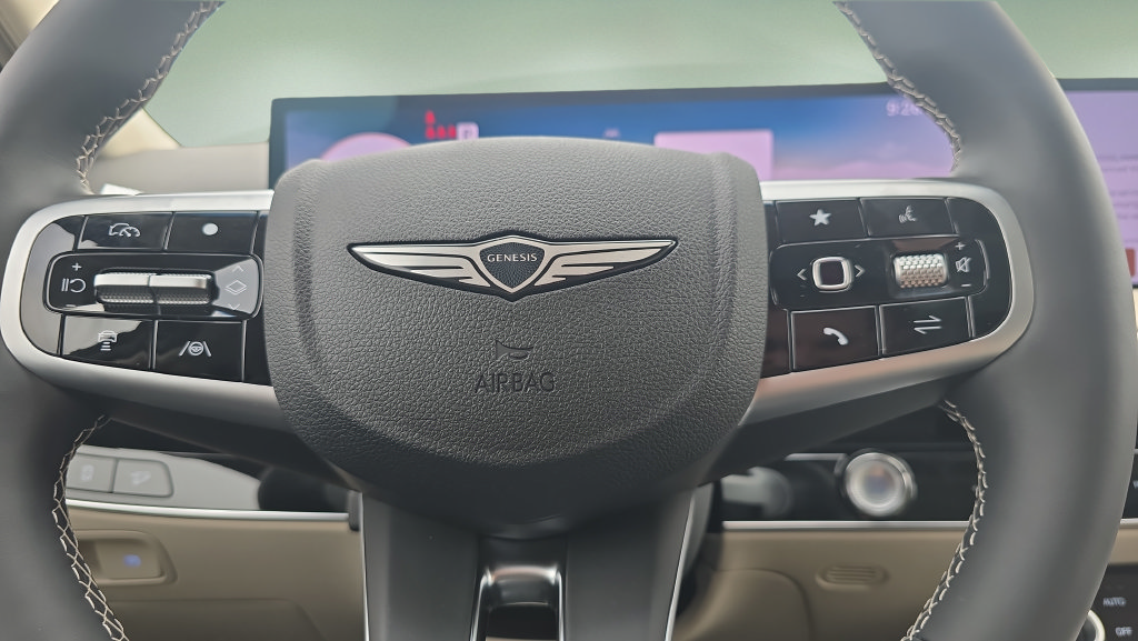 New 2027 Genesis GV70 2.5T Advanced AWD/4WD image 18