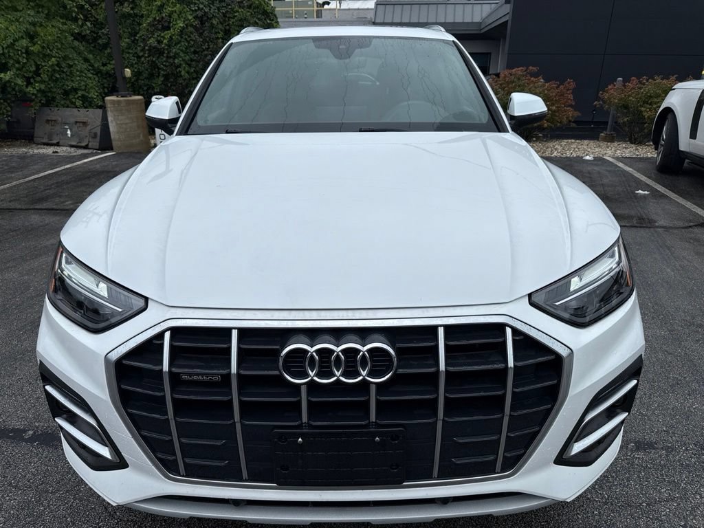 Used 2023 Audi Q5 2.0T Premium w/ Convenience Package AWD/4WD image 8