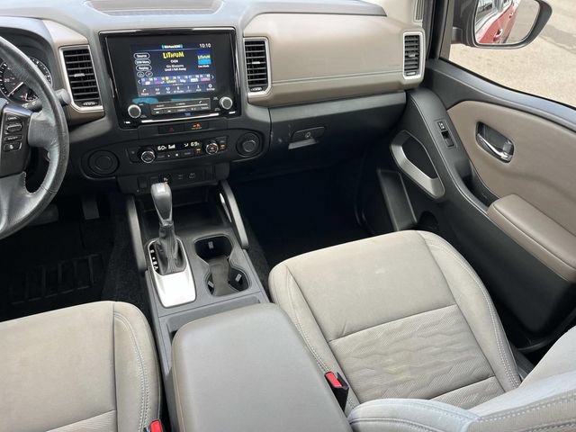 Used 2022 Nissan Frontier SV w/ Technology Package RWD image 15