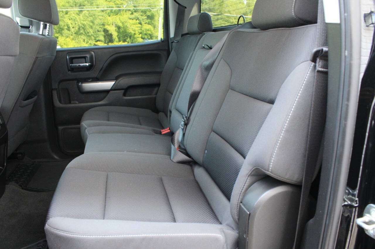 Used 2018 Chevrolet Silverado 1500 LT w/ All Star Edition AWD/4WD image 13