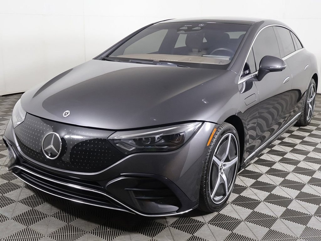 Used 2023 Mercedes-Benz EQE 350+ 4MATIC Sedan image 12