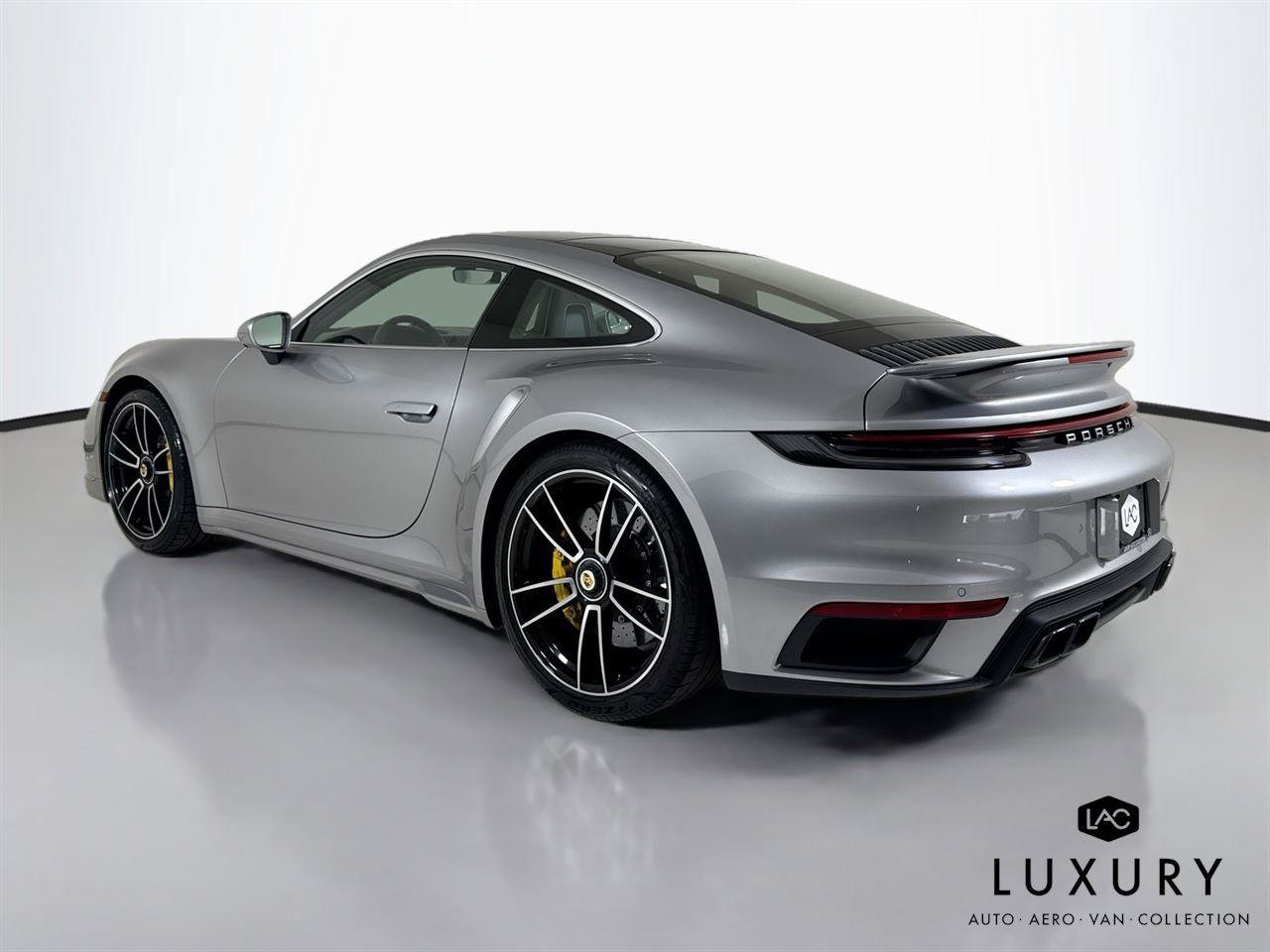 Used 2021 Porsche 911 Turbo S AWD/4WD image 8