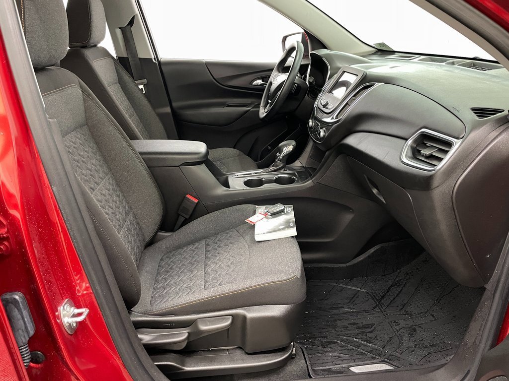 Used 2024 Chevrolet Equinox LT w/ LPO, Floor Liner Package image 35