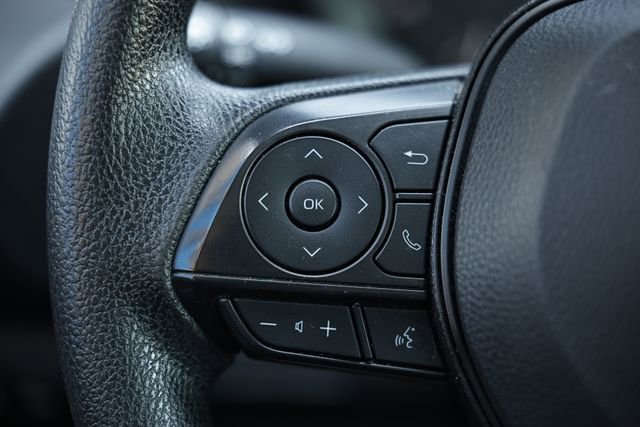 Used 2023 Toyota Corolla LE FWD image 31