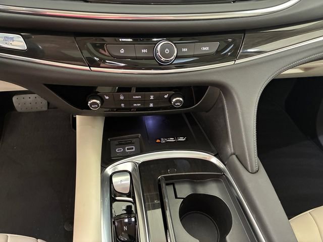 Used 2023 Buick Enclave Essence w/ Experience Buick Package image 21