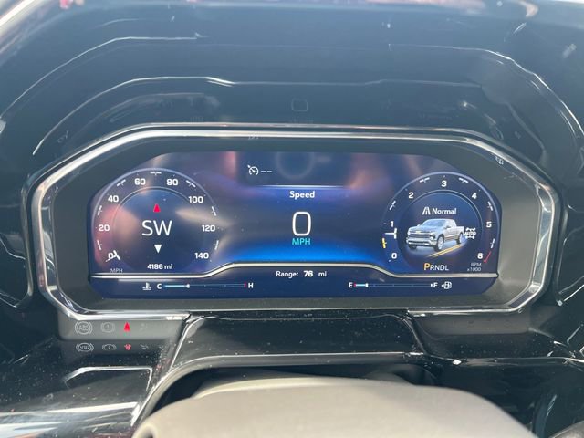 Used 2025 Chevrolet Silverado 1500 LT w/ Convenience Package II image 14