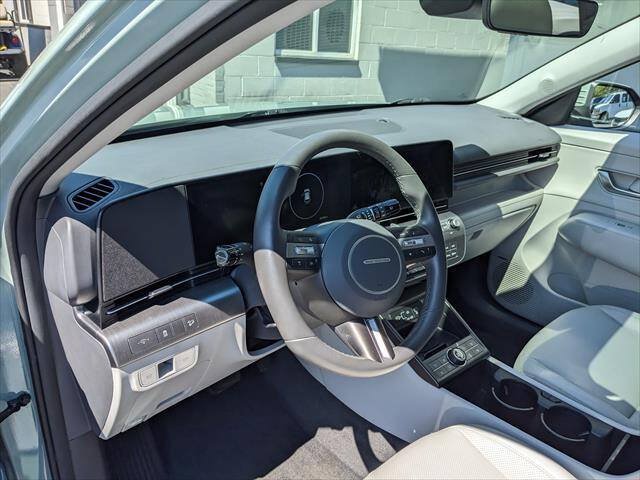 Used 2024 Hyundai Kona Limited FWD image 9