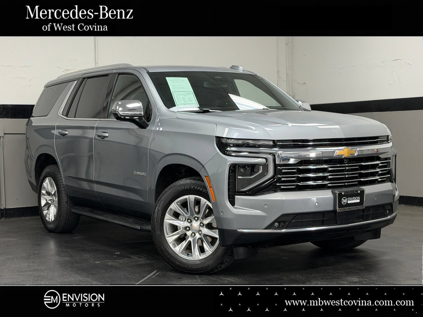 Used 2025 Chevrolet Tahoe Premier AWD/4WD image 1