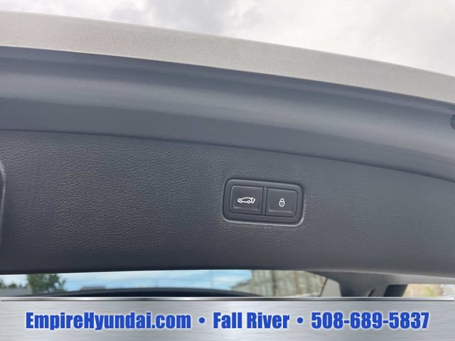 Used 2023 Genesis GV80 2.5T w/ Advanced Package AWD/4WD image 8