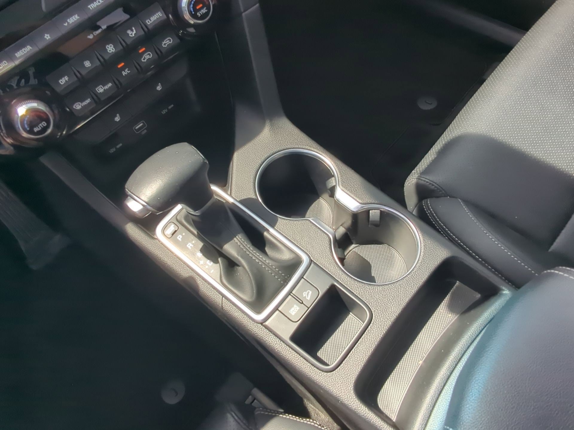 Used 2022 Kia Sportage EX FWD image 19