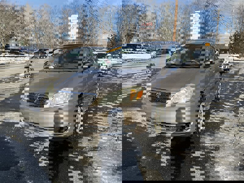 Used 2005 Toyota Corolla CE