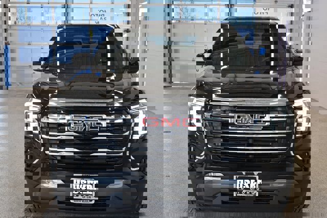 Used 2025 GMC Terrain Elevation image 3