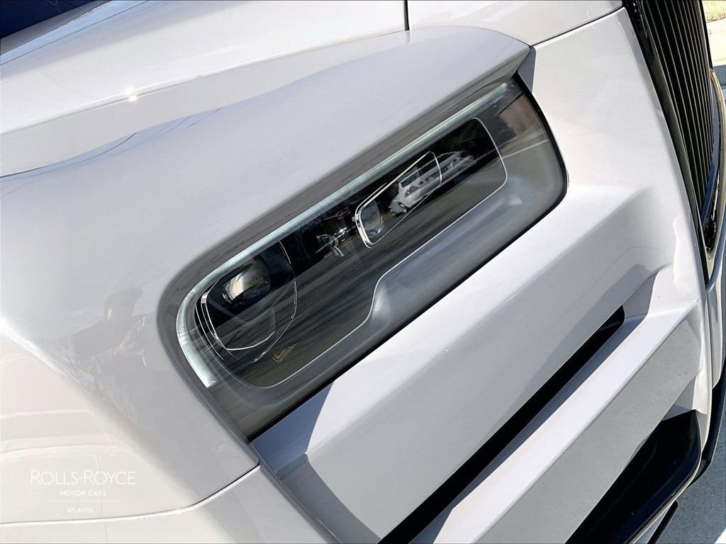 Certified 2021 Rolls-Royce Cullinan image 24