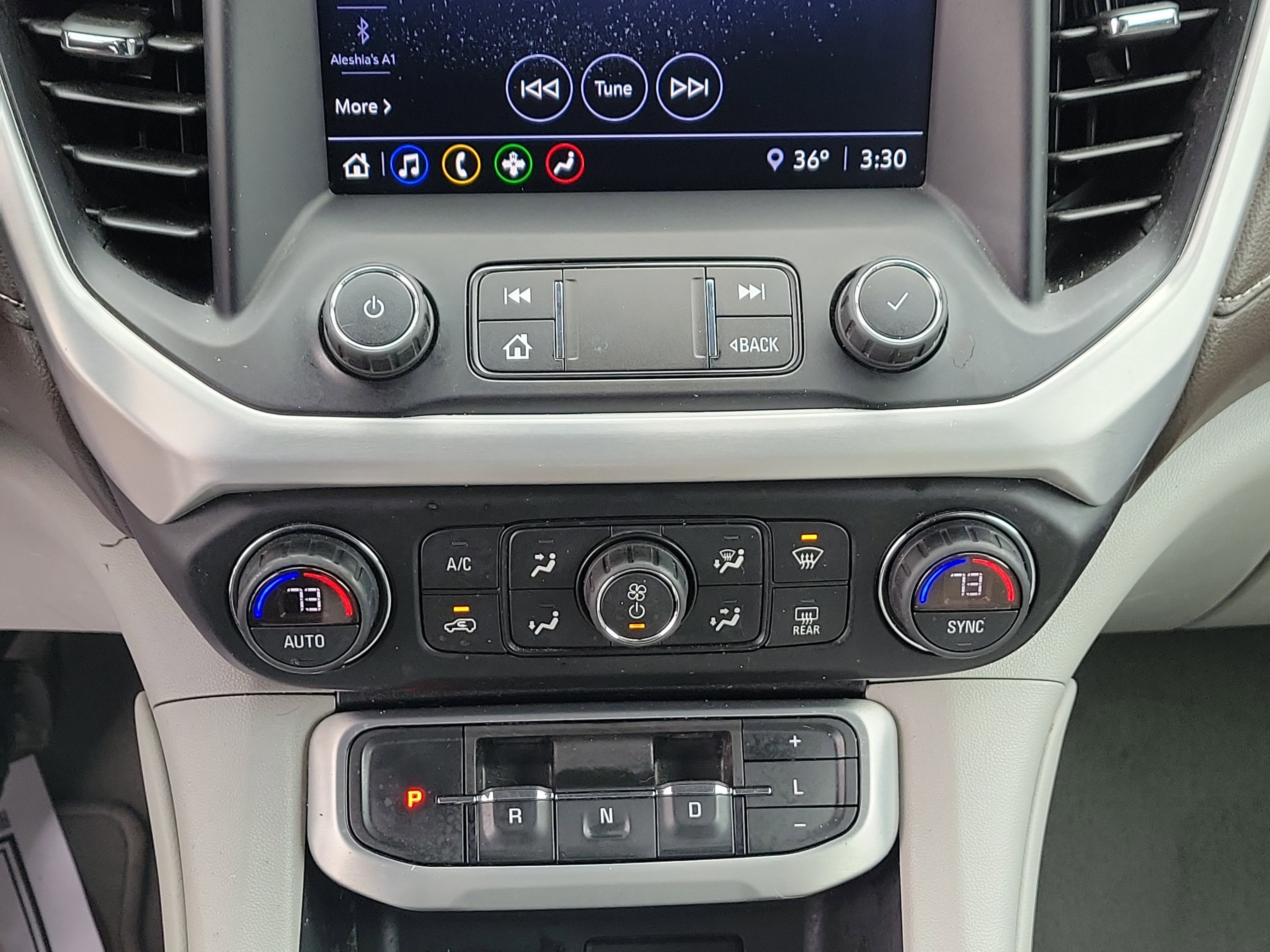 Used 2020 GMC Acadia SLE image 30