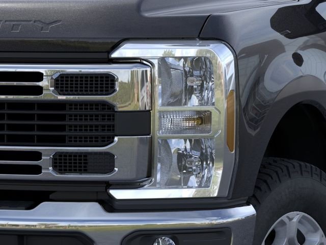 New 2026 Ford F350 4x4 SuperCab Super Duty image 18