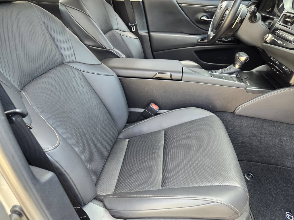 Used 2022 Lexus ES 350 w/ Premium Package FWD image 9