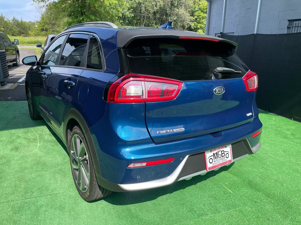 Used 2019 Kia Niro Touring FWD image 1