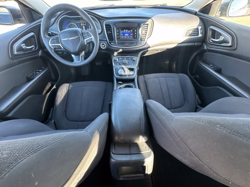 Used 2015 Chrysler 200 Limited FWD image 19