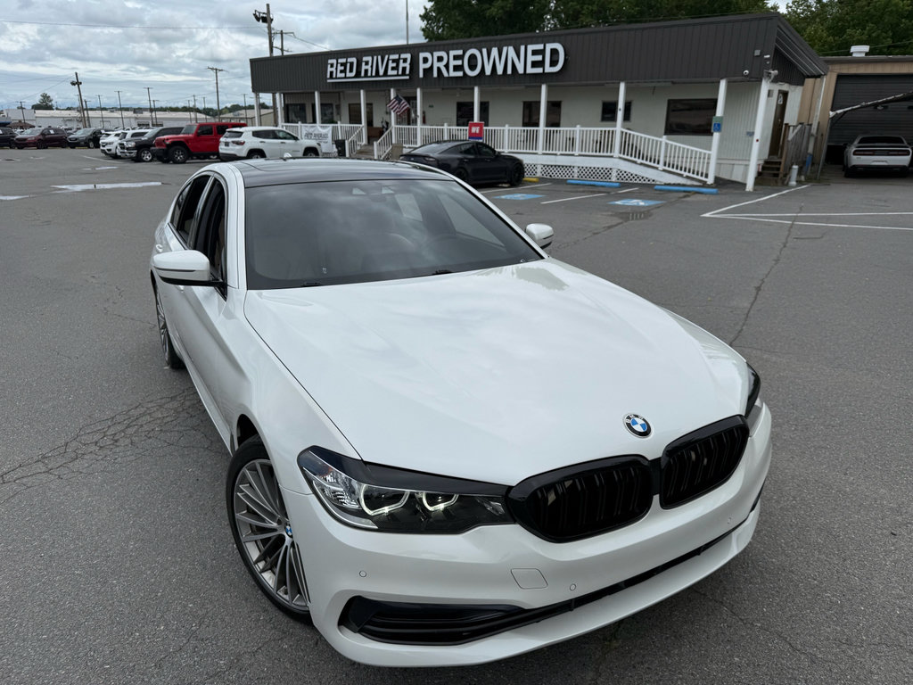 Used 2020 BMW 540i xDrive AWD/4WD image 11