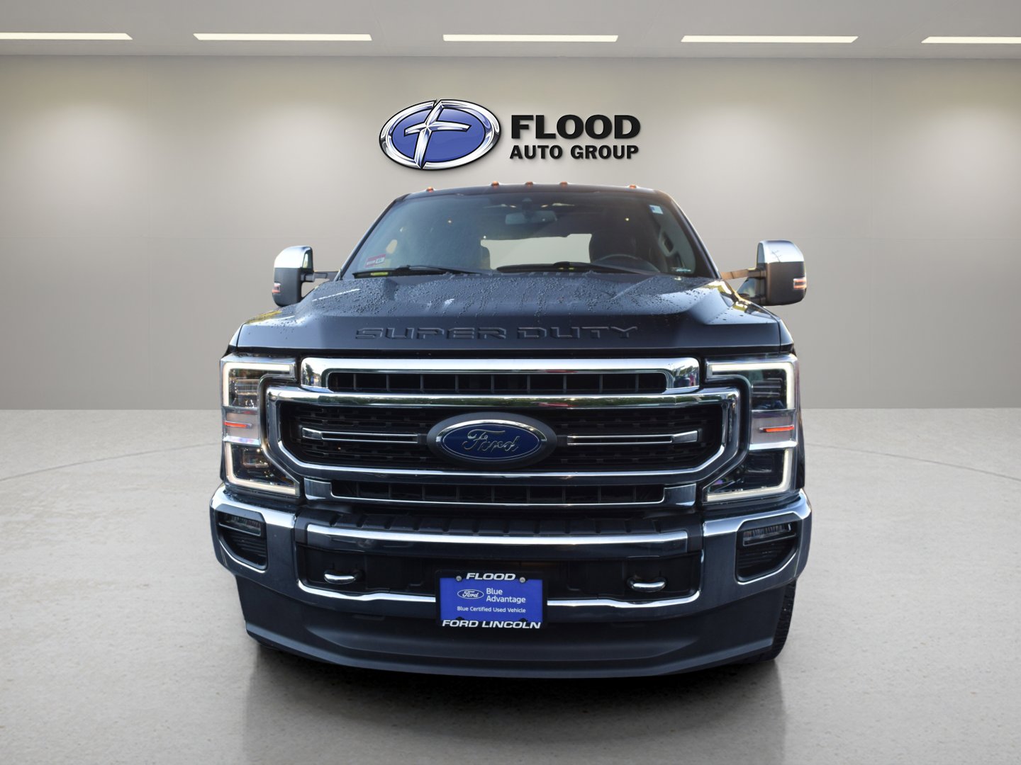 Used 2020 Ford F350 Lariat w/ Lariat Ultimate Package AWD/4WD image 2