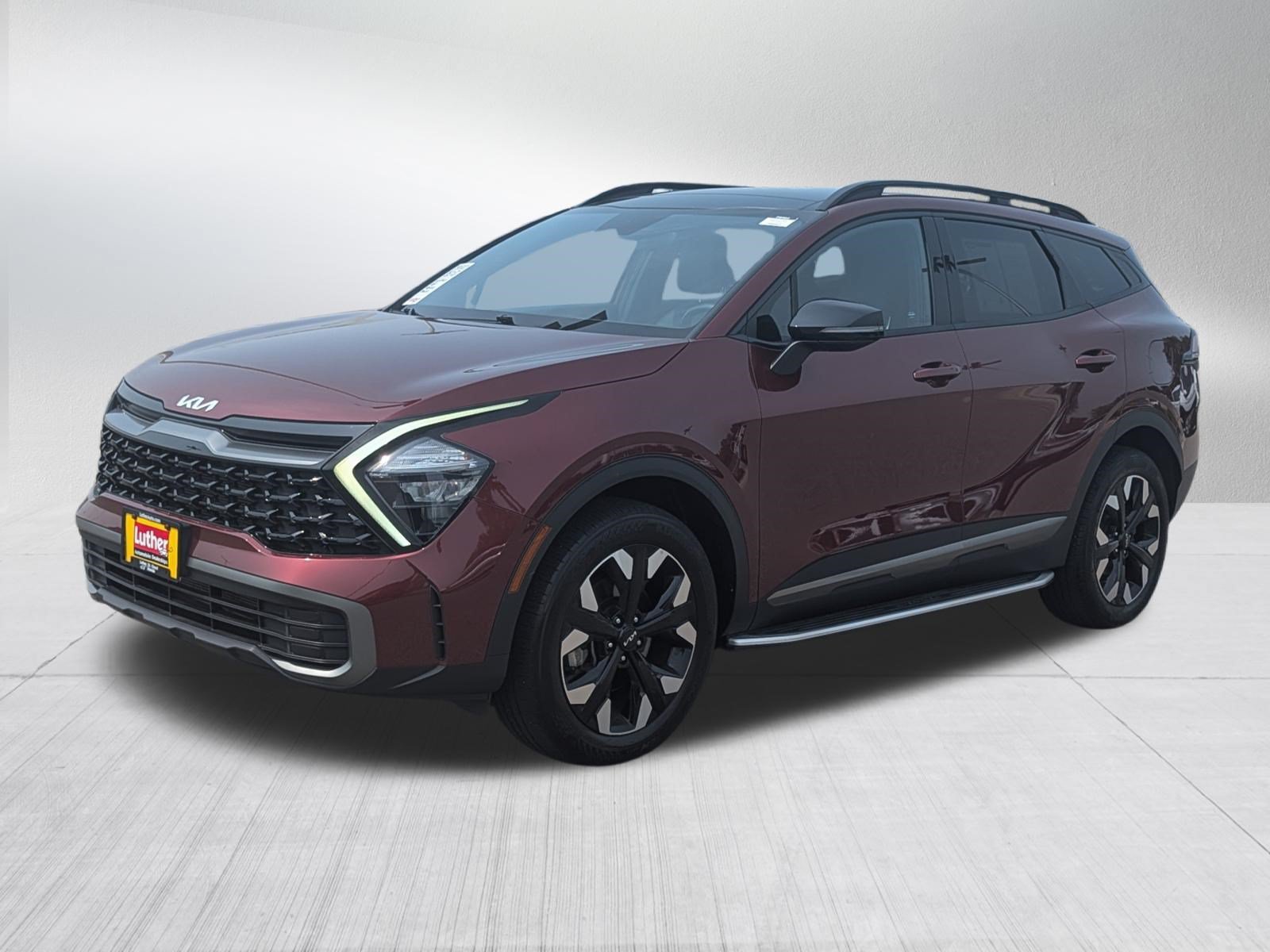 Used 2023 Kia Sportage X-Line w/ X-Line Premium Package AWD/4WD image 3