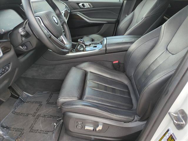 Used 2019 BMW X5 xDrive40i w/ Convenience Package AWD/4WD image 16