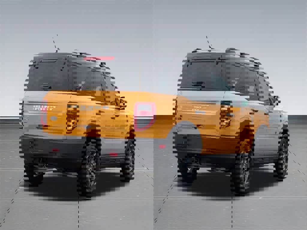 Used 2022 Ford Bronco Sport Badlands image 6