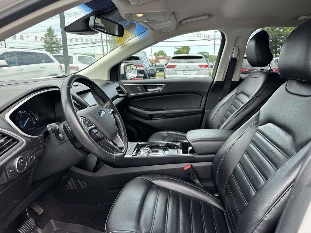 Used 2019 Ford Edge SEL w/ Equipment Group 201A AWD/4WD image 14
