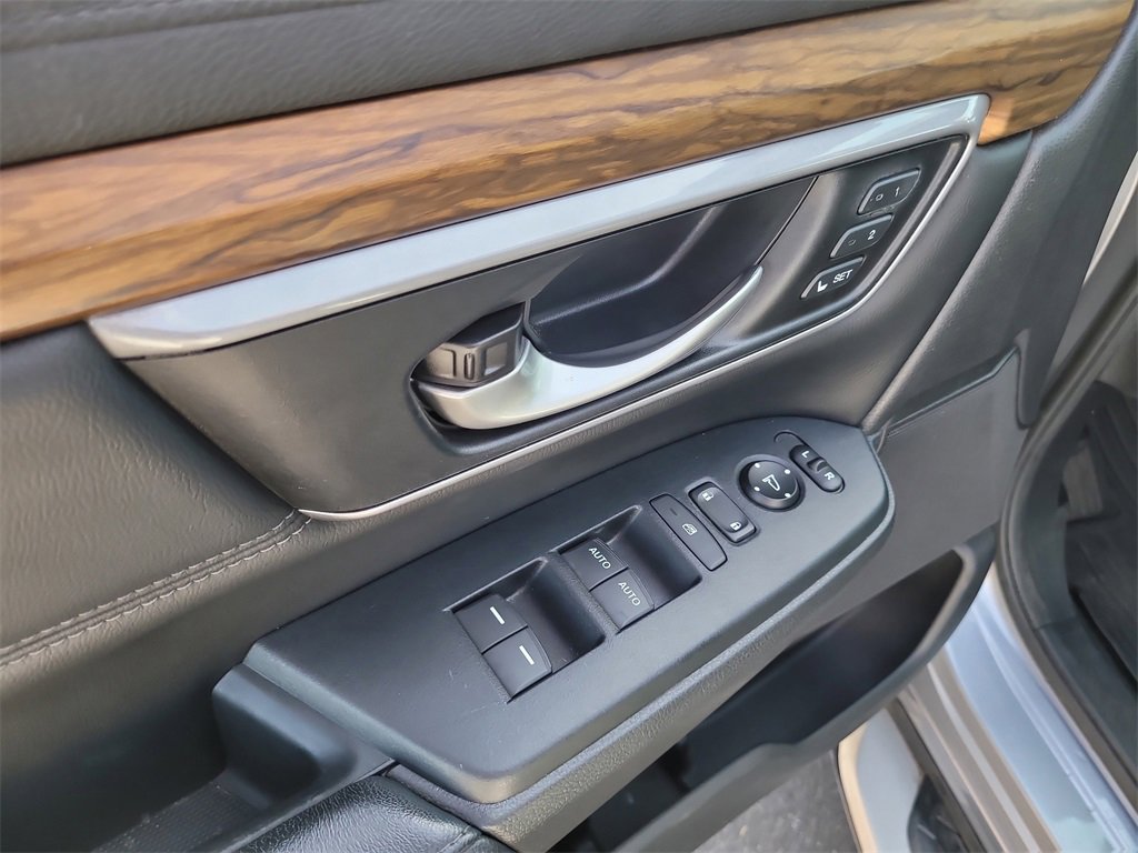 Used 2017 Honda CR-V EX-L image 15