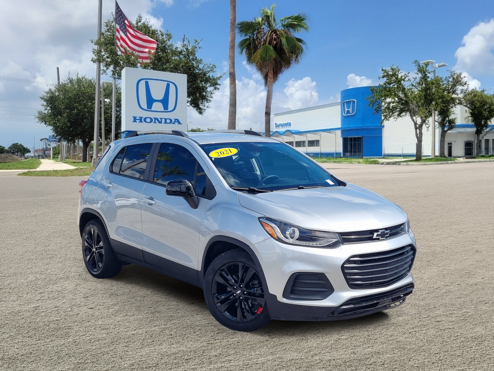 Used 2021 Chevrolet Trax LT w/ Redline Edition FWD video 1