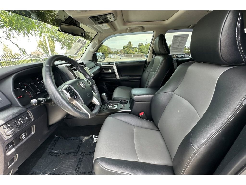 Used 2021 Toyota 4Runner SR5 Premium w/ Moonroof Package image 10