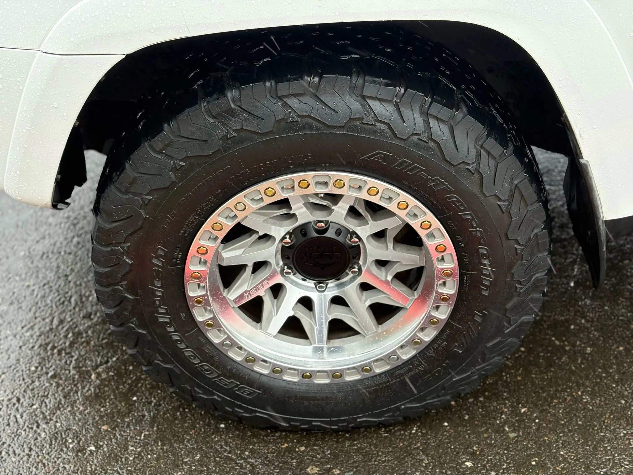 Used 2015 Toyota 4Runner SR5 image 29