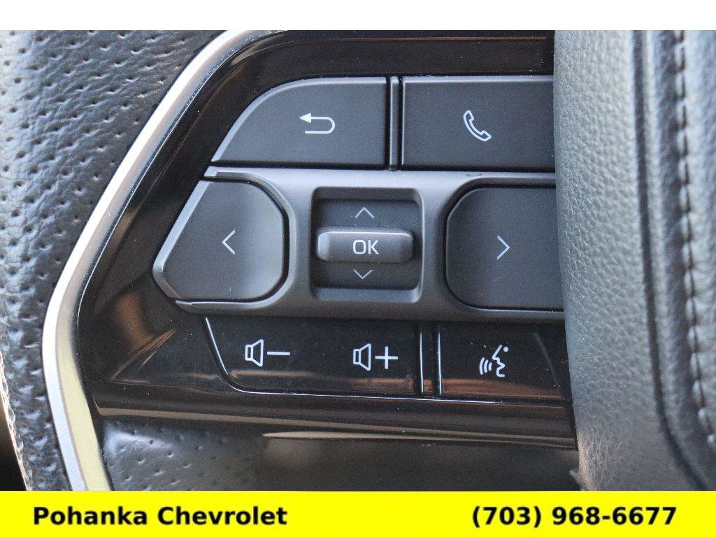 Used 2024 Toyota Tundra Platinum AWD/4WD image 13