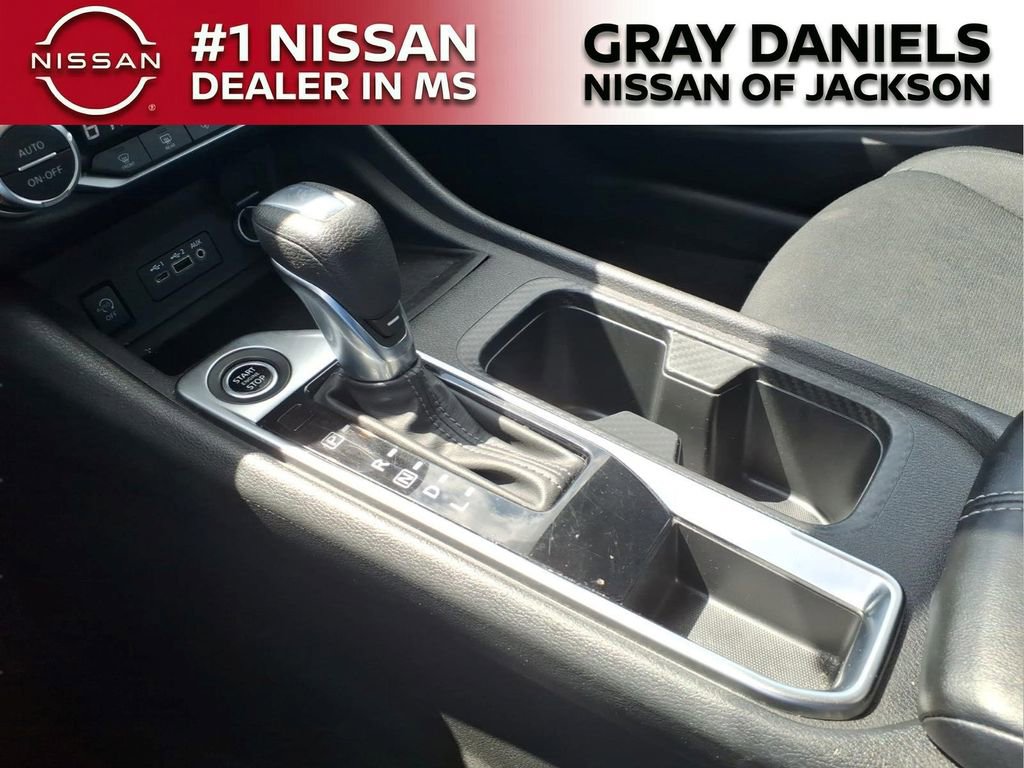 Used 2024 Nissan Sentra SV w/ All-Weather Package FWD image 19