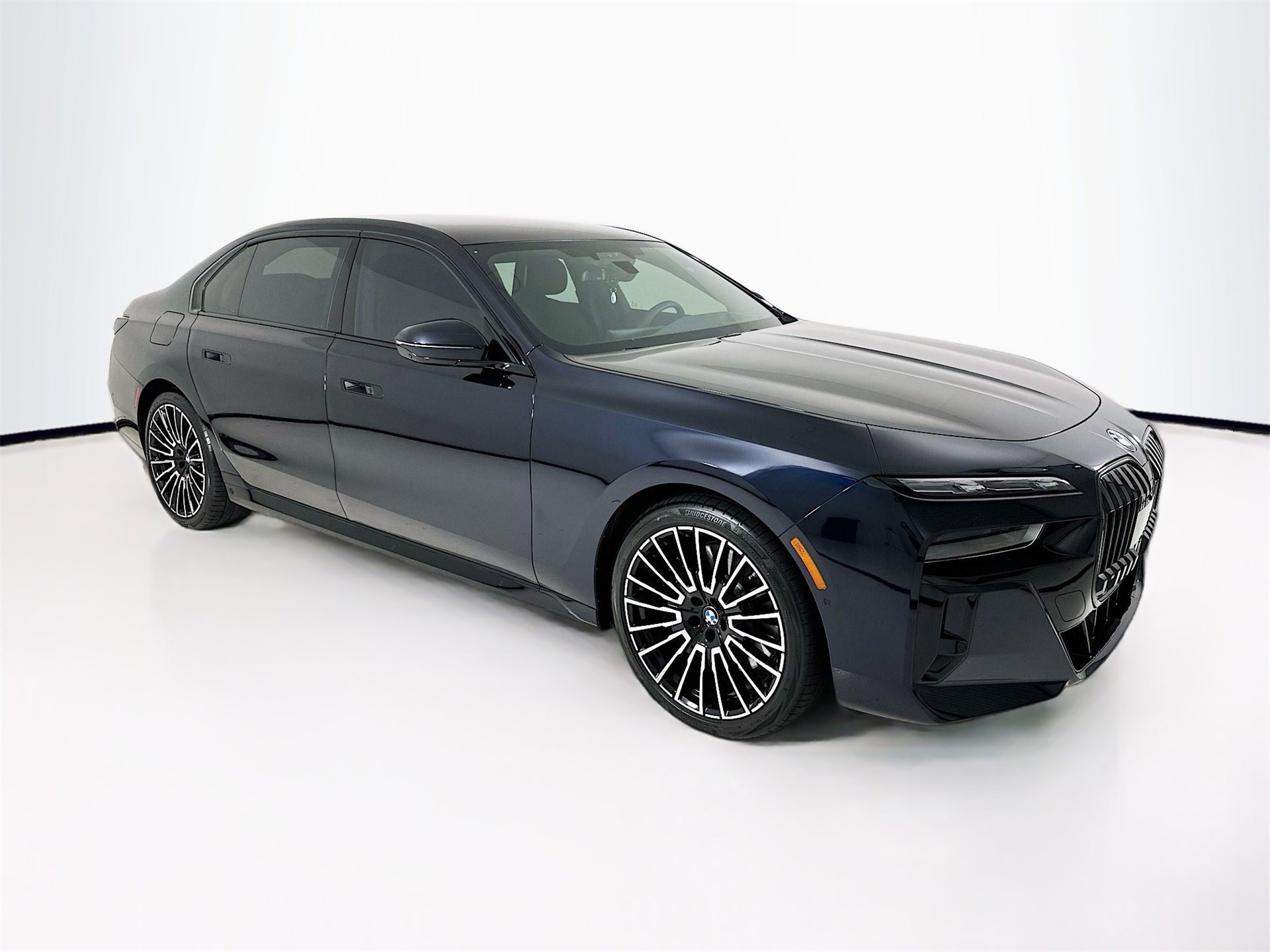 Used 2025 BMW 760i xDrive w/ Executive Package