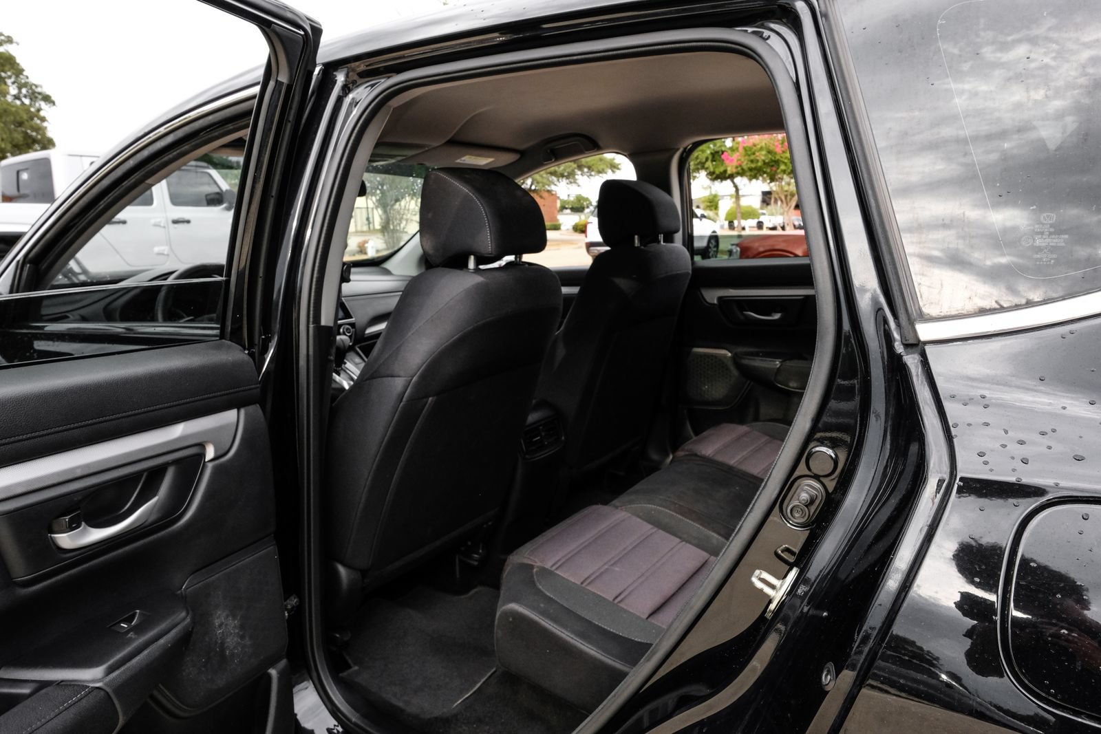 Used 2019 Honda CR-V LX image 35