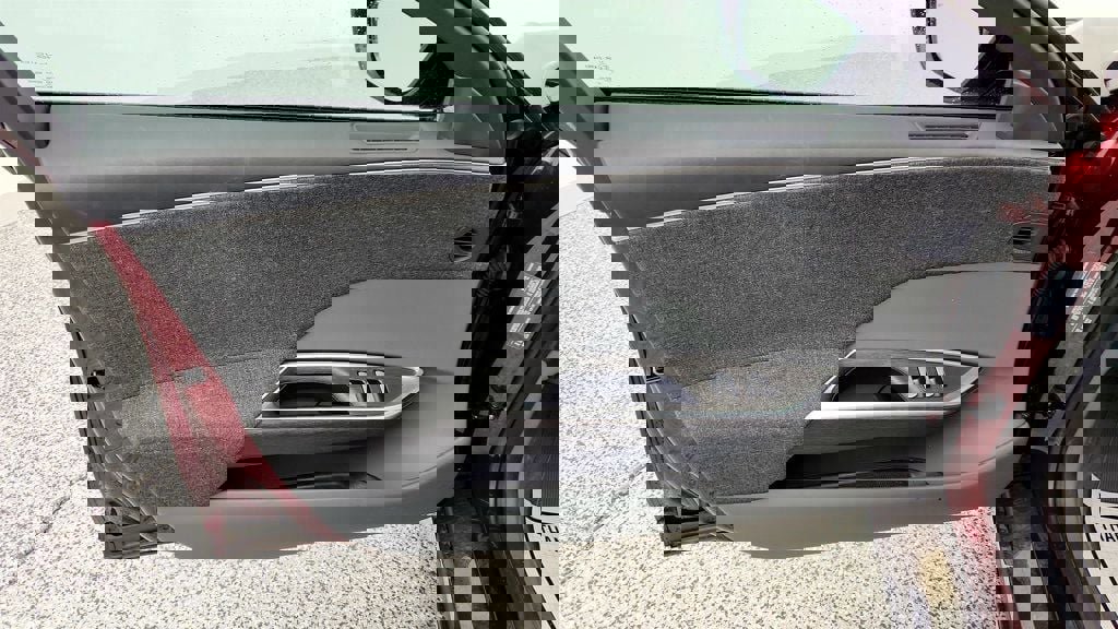 Used 2024 Lucid Air Pure image 10