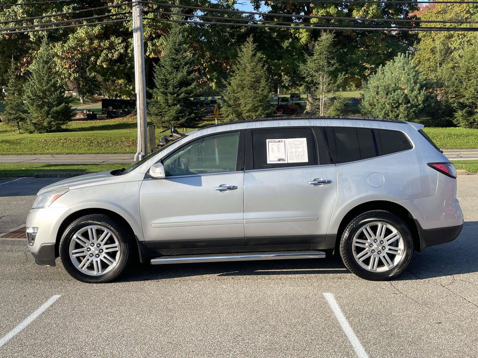 Used 2013 Chevrolet Traverse LT w/ All-Star Edition AWD/4WD image 6
