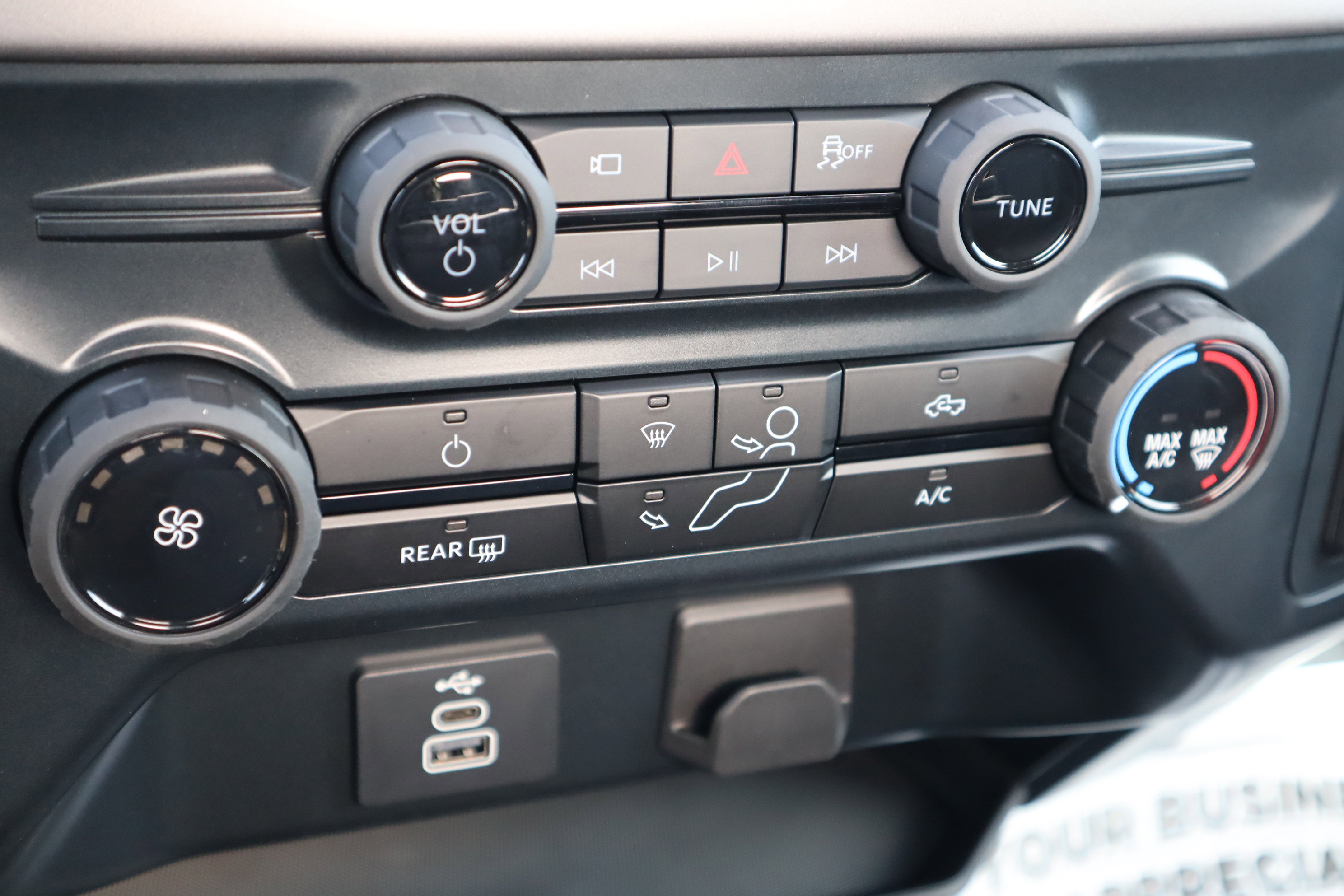 New 2025 Ford F150 XL w/ Equipment Group 103A High image 79