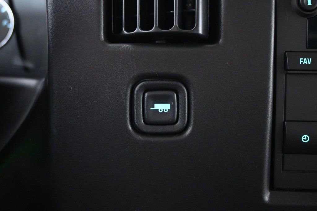 New 2026 Chevrolet Express 3500 Extended w/ Driver Convenience Package image 27